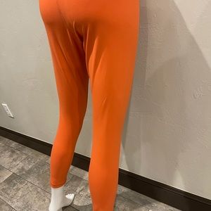 Lululemon Wunder Train HR Tight 25” never worn